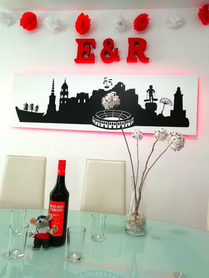 Apartamento E&R Malaga Centro- Parking Gratis Luaran gambar