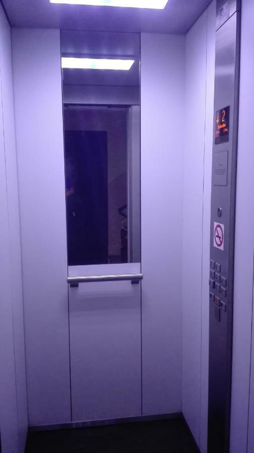 Apartamento E&R Malaga Centro- Parking Gratis Luaran gambar